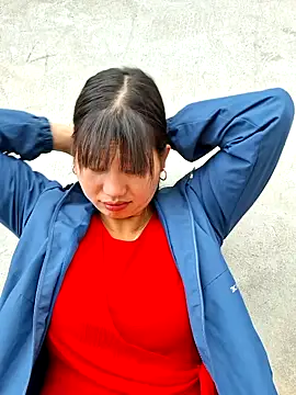 Snapshot of diamond-- chatting on 11.04.25 diamond-- online show from 11.04.25