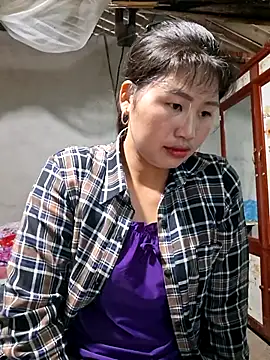 Snapshot of diamond-- chatting on 06.30.26 diamond-- online show from 06.30.26