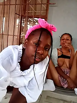 BlackPearl 19 online show from 10.16.25