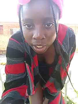 BlackPearl 19 online show from 10.22.25