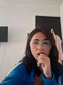 Akane24 online show from 09.23.25