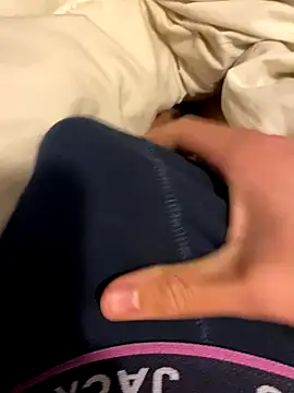 Snapshot of big_dick_horny_boy chatting on 11.17.25 big dick horny boy online show from 11.17.25