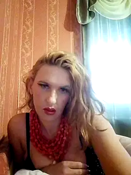 LaraDiva7799 online show from 10.16.25