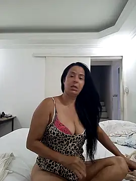 Snapshot of lucineia7 chatting on 04.04.26 lucineia7 online show from 04.04.26