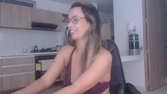 LovePaula online show from 02.24.26