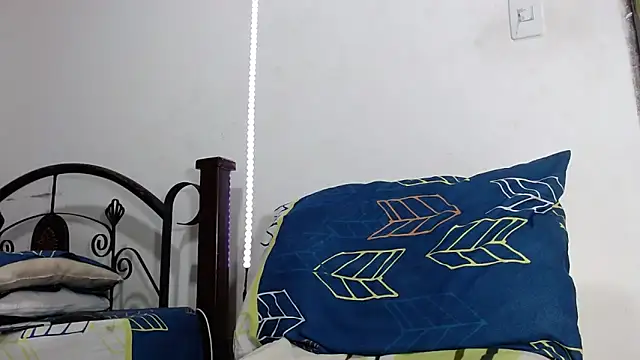 LATINO27CM online show from 11.18.25