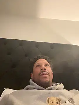 smuckle899 online show from 09.30.25