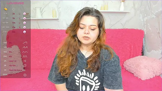 NinelCroft online show from 10.05.25