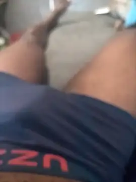 Snapshot of Blackveins32 chatting on 10.15.25 Blackveins32 online show from 10.15.25