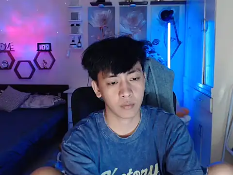 niel cumshow online show from 12.17.25