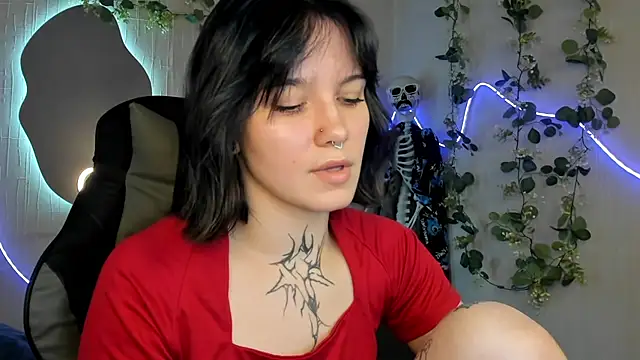 Snapshot of Elastikisss chatting on 05.27.26 Elastikisss online show from 05.27.26