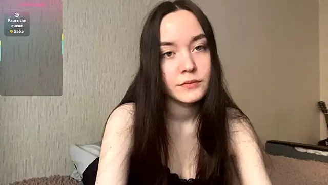 Snapshot of VividSienna chatting on 02.20.26 VividSienna online show from 02.20.26