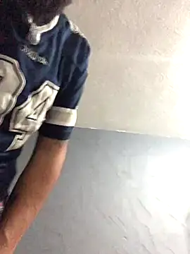 Snapshot of ormike007 chatting on 10.15.25 ormike007 online show from 10.15.25