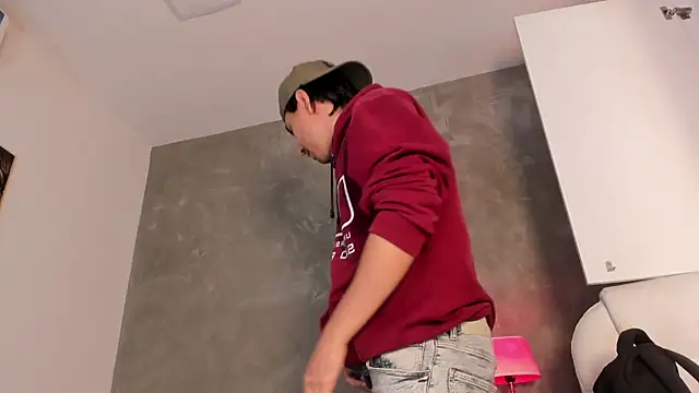 dylan cross  online show from 01.09.26