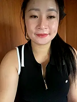 violet-00 online show from 10.19.25