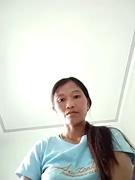 Snapshot of abigail-00 chatting on 09.22.25 abigail-00 online show from 09.22.25