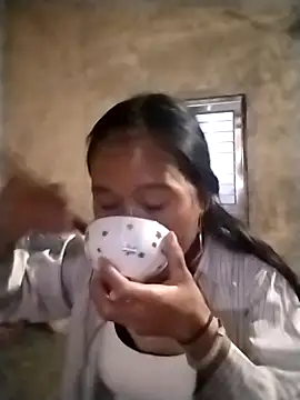 Snapshot of abigail-00 chatting on 10.27.25 abigail-00 online show from 10.27.25