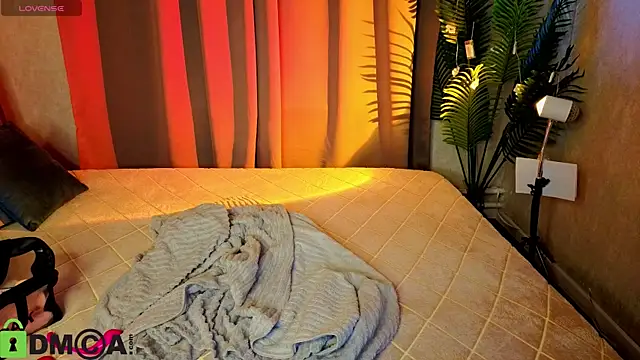 Elsie Cutties online show from 04.08.26