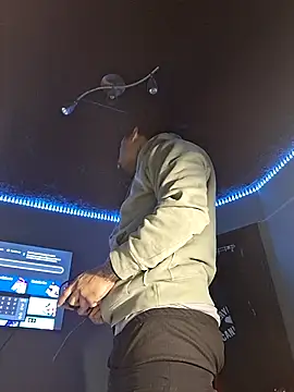 Snapshot of Painstickwes chatting on 02.04.26 Painstickwes online show from 02.04.26