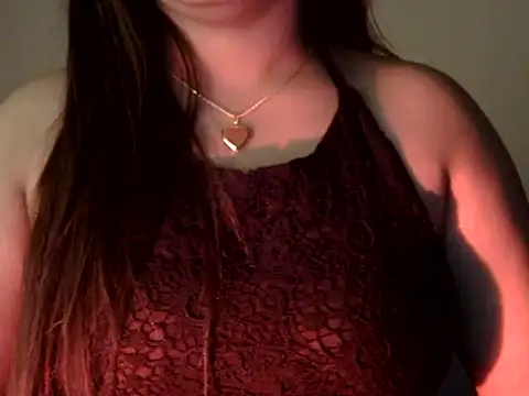 Snapshot of Aaliya02 chatting on 10.13.25 Aaliya02 online show from 10.13.25