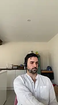 eauminerale online show from 02.17.26