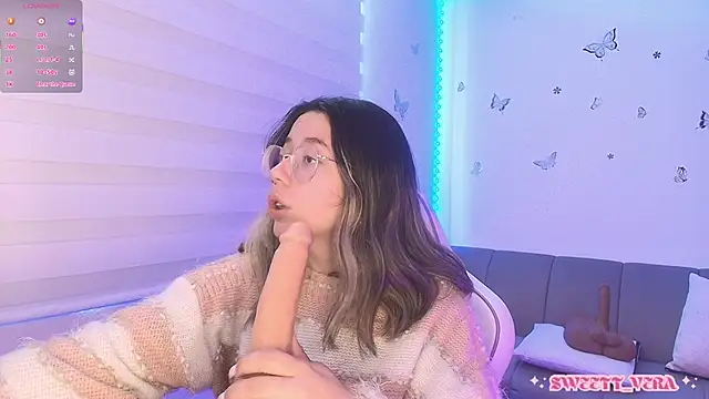 Snapshot of sweettvera chatting on 04.29.26 sweettvera online show from 04.29.26