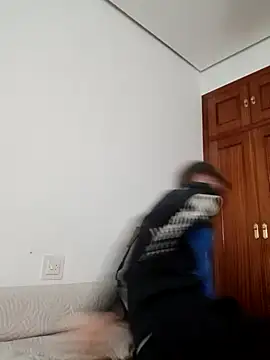 Snapshot of jorgeereyy chatting on 09.29.25 jorgeereyy online show from 09.29.25