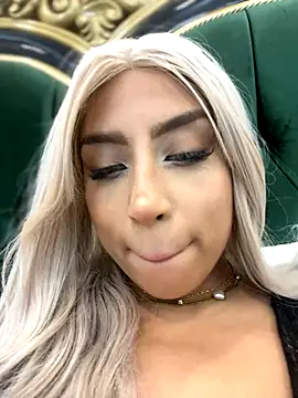 CourtneyRoses online show from 10.09.25