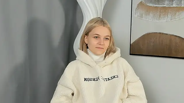 KelleDomin online show from 09.25.25