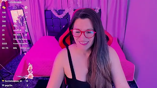 Snapshot of Hanna_MA chatting on 02.14.26 Hanna MA online show from 02.14.26