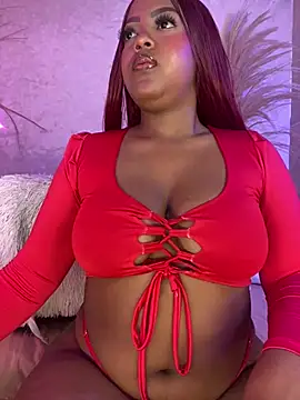 Snapshot of LennaCoper chatting on 03.25.26 LennaCoper online show from 03.25.26