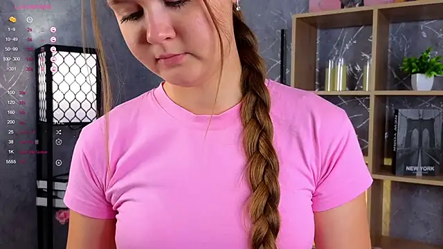 ElenoreReth online show from 10.12.25