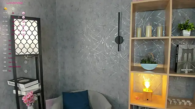 ElenoreReth online show from 11.11.25