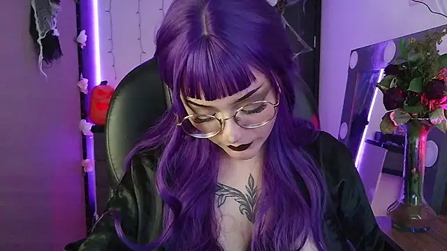 LesRose online show from 10.22.25