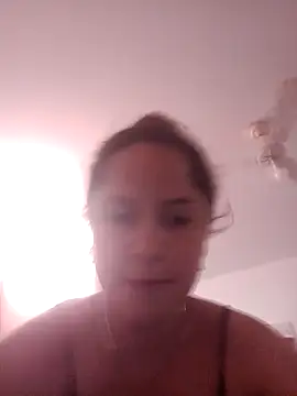 Snapshot of Moranguinha2234 chatting on 09.23.25 Moranguinha2234 online show from 09.23.25