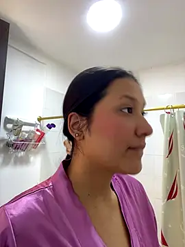 IsabellaJoness  online show from 10.21.25