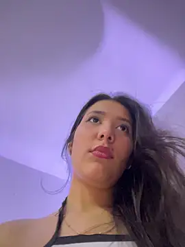 IsabellaJoness  online show from 04.02.26