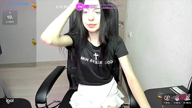 crystallldoll online show from 10.09.25