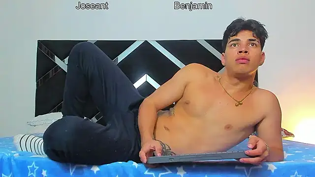 Snapshot of iammariano chatting on 03.03.26 iammariano online show from 03.03.26