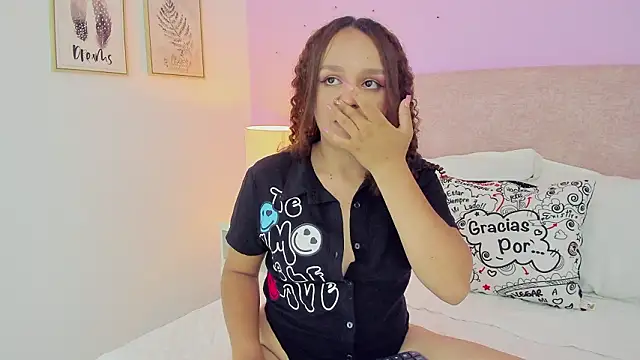 CamilaGomez149 online show from 03.05.26