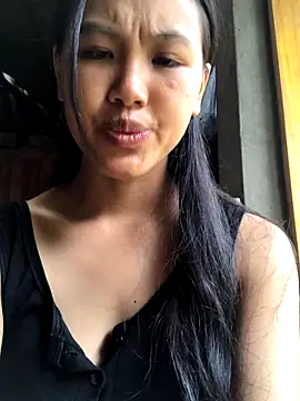 Mai lovely online show from 09.26.25