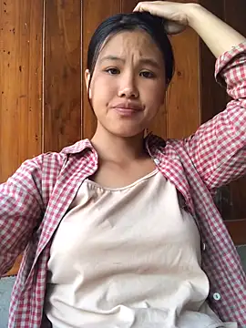 Mai lovely online show from 10.03.25