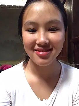 Mai lovely online show from 10.23.25