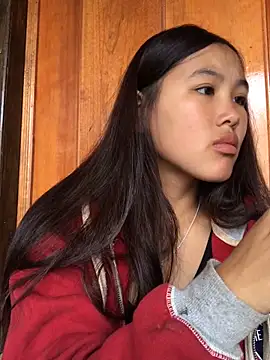 Mai lovely online show from 11.09.25