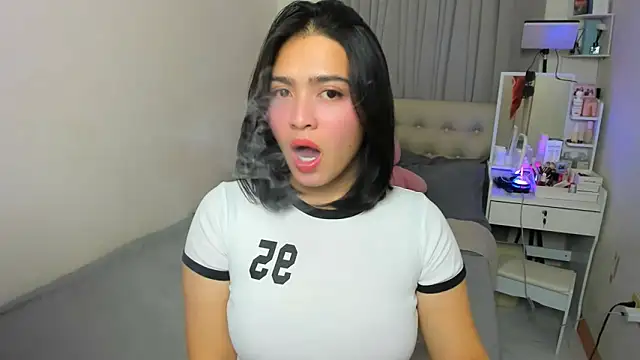 Snapshot of BubbbleButtDemi chatting on 05.03.26 BubbbleButtDemi online show from 05.03.26