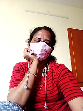 Snapshot of tamil_Boomika chatting on 02.14.26 tamil Boomika online show from 02.14.26