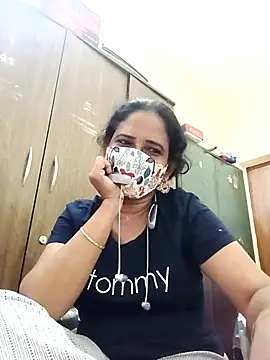 Snapshot of tamil_Boomika chatting on 02.16.26 tamil Boomika online show from 02.16.26