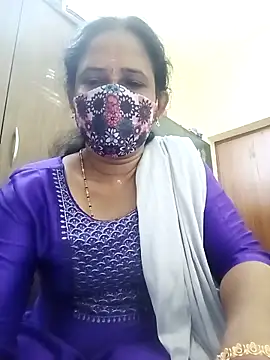 Snapshot of tamil_Boomika chatting on 03.11.26 tamil Boomika online show from 03.11.26