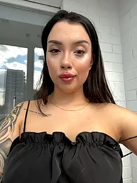 kiss Lissa online show from 09.27.25