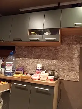 kisette online show from 10.31.25